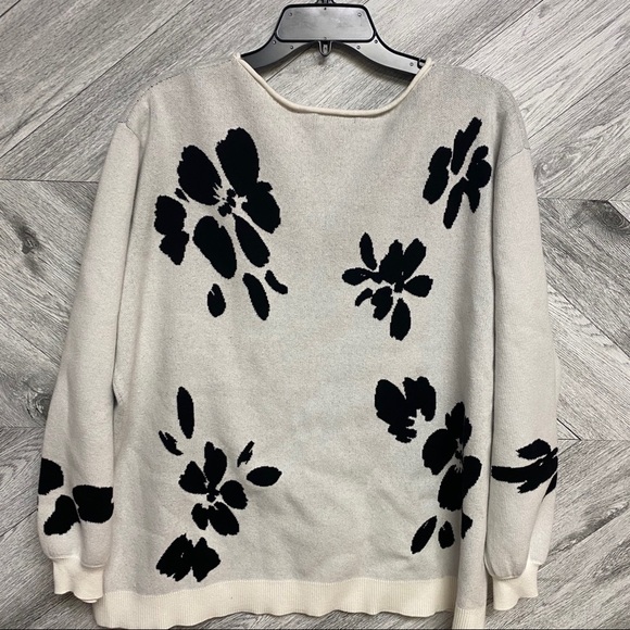 14th & Union Floral Jacquard Knit Sweater Oversize - Picture 7 of 8